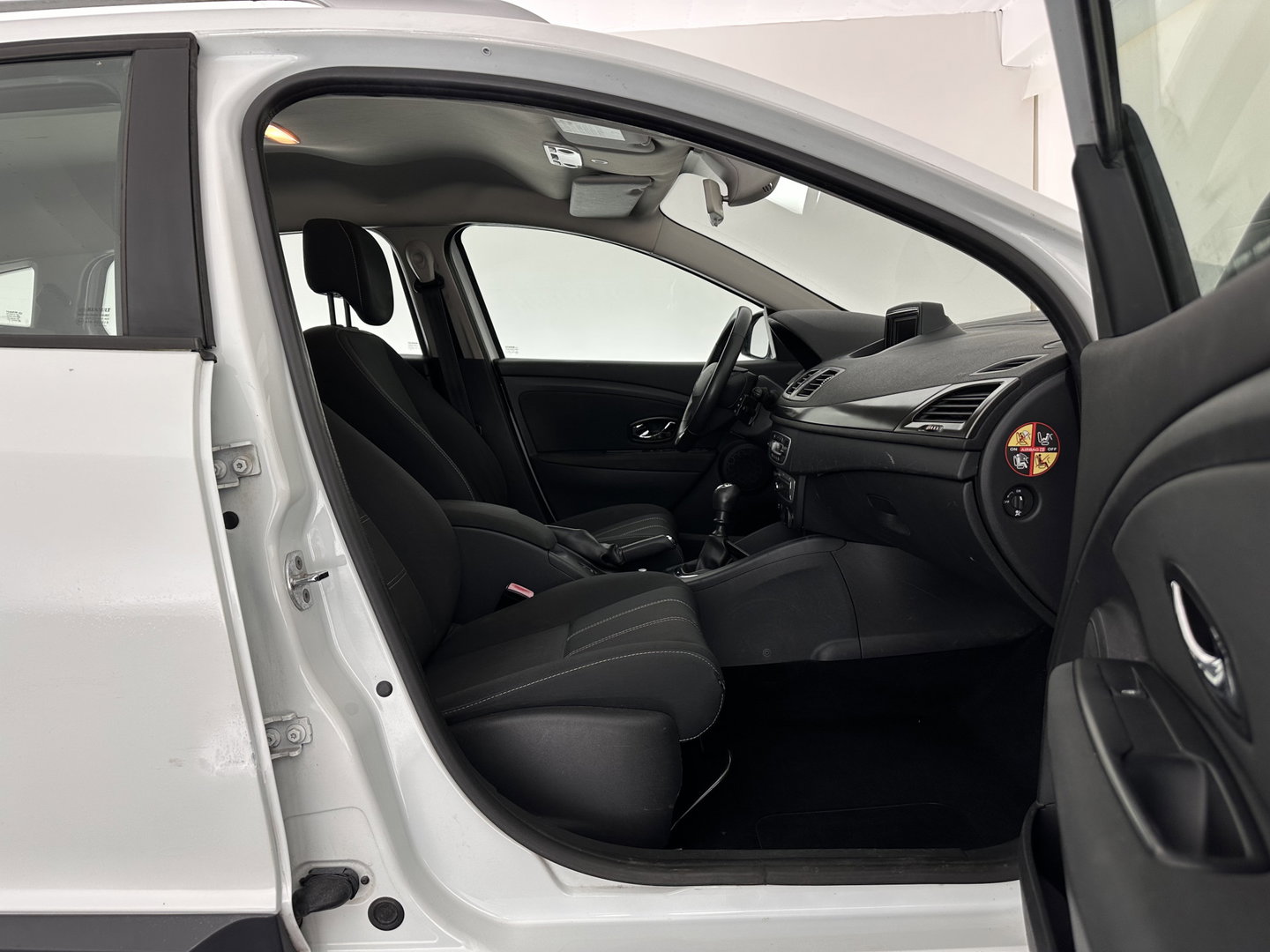 Renault Mégane Estate 1.5 dCi Expression *NAVI-FULLMAP | AIRCO | CRUISE | PDC | TOWBAR*