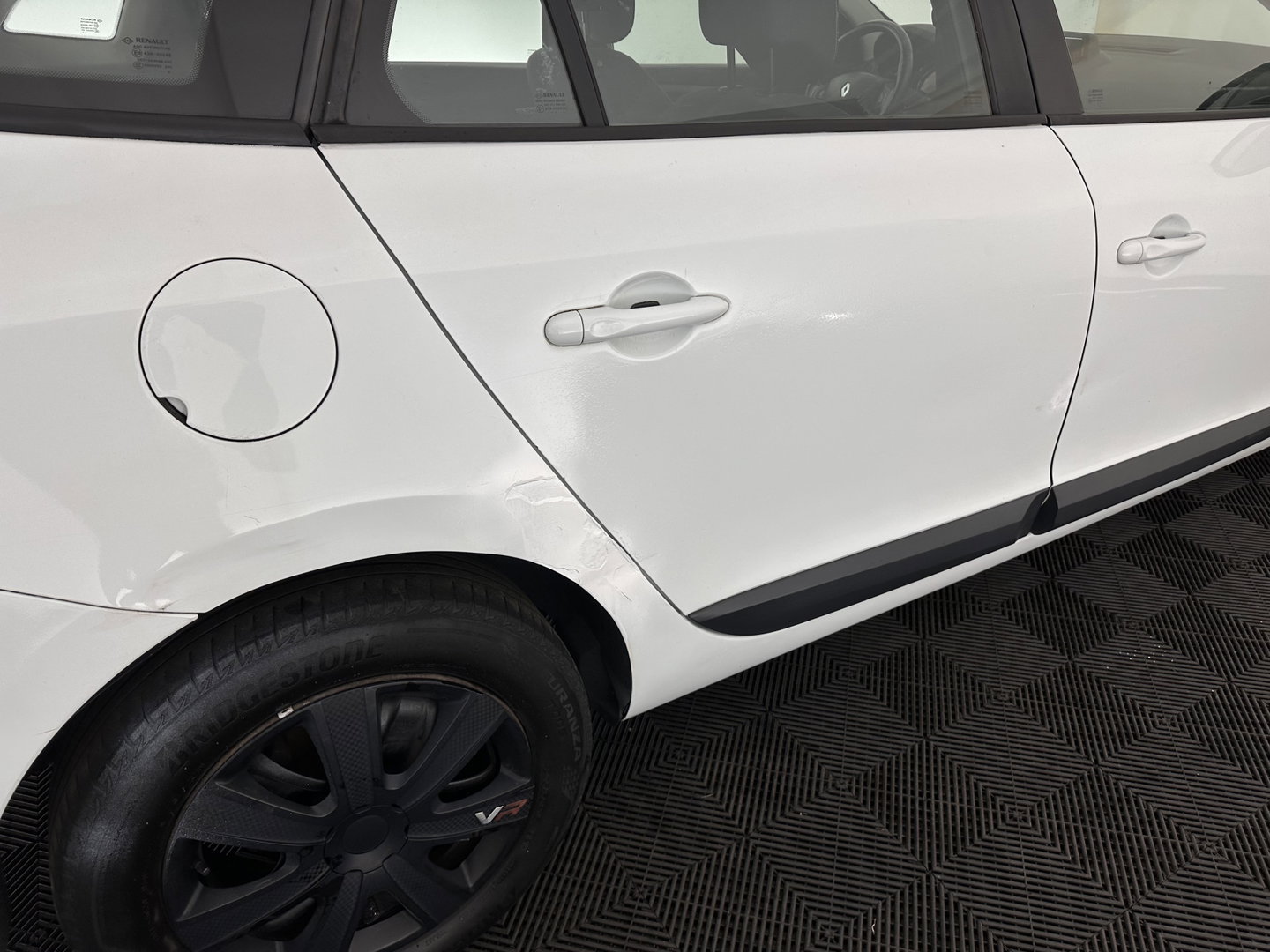 Renault Mégane Estate 1.5 dCi Expression *NAVI-FULLMAP | AIRCO | CRUISE | PDC | TOWBAR*