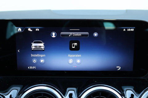 Mercedes-Benz B-Klasse 200 Luxury Line / Panoramadak / Stuurwielverwarming / Stoelverwarming