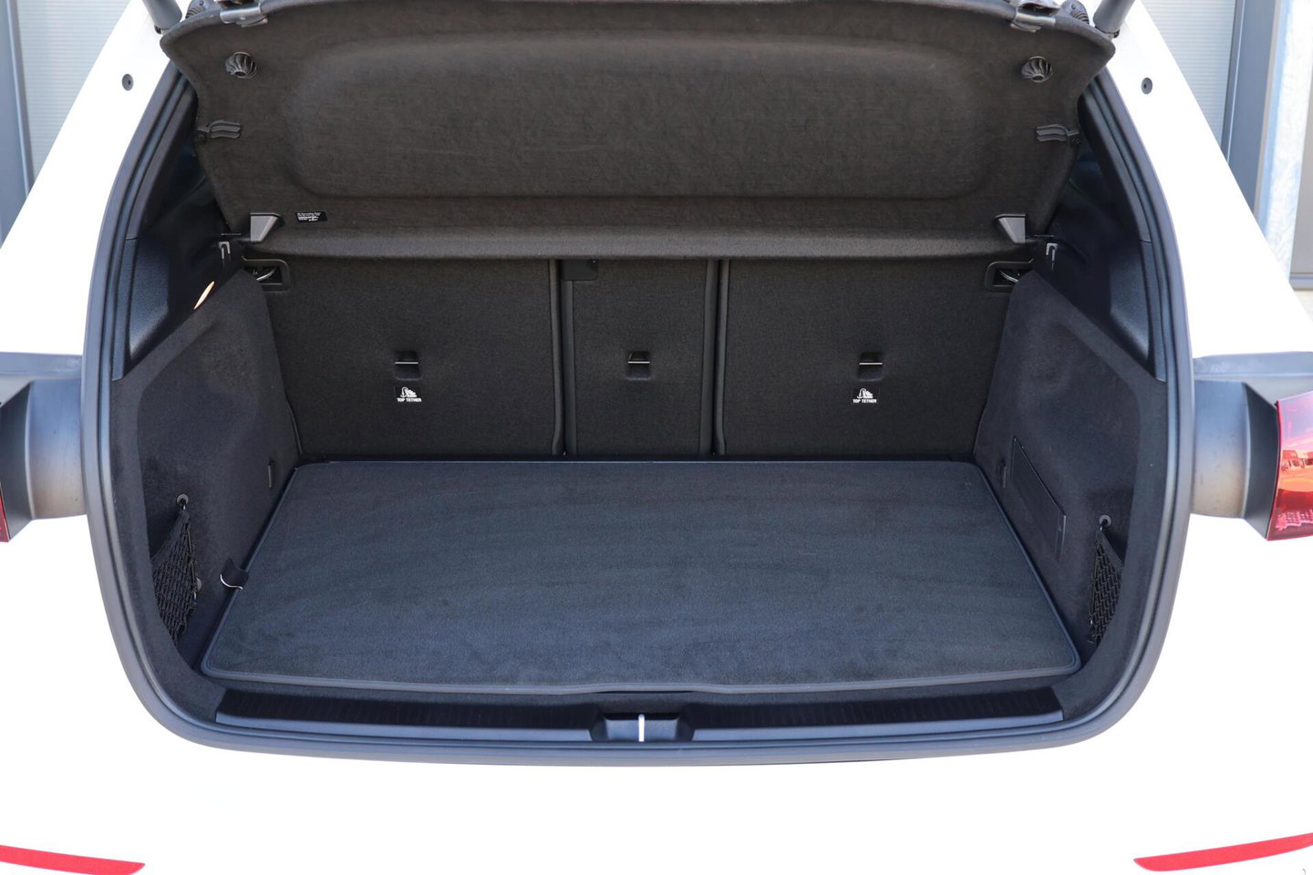 Mercedes-Benz B-Klasse 200 Luxury Line / Panoramadak / Stuurwielverwarming / Stoelverwarming