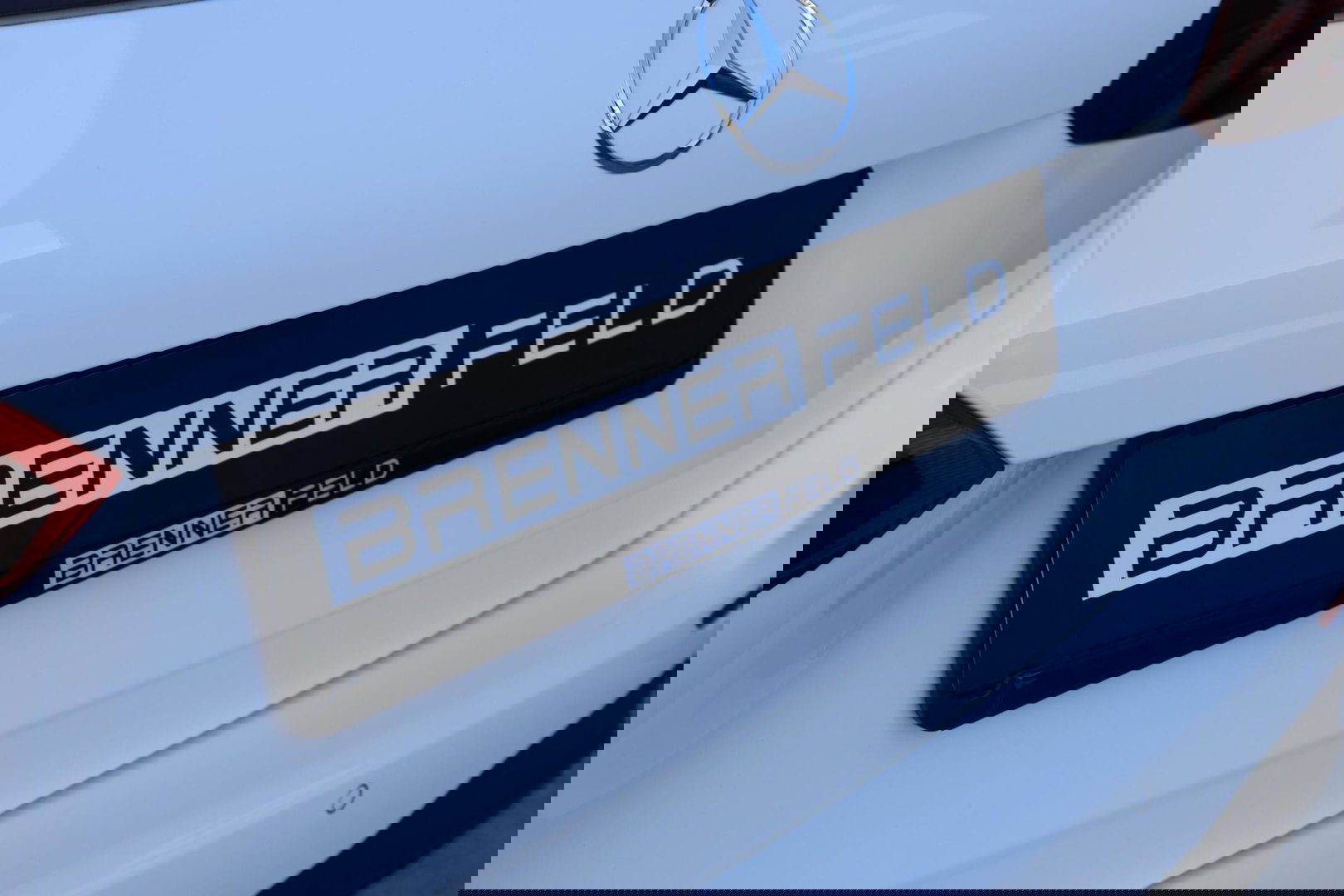 Mercedes-Benz B-Klasse 200 Luxury Line / Panoramadak / Stuurwielverwarming / Stoelverwarming