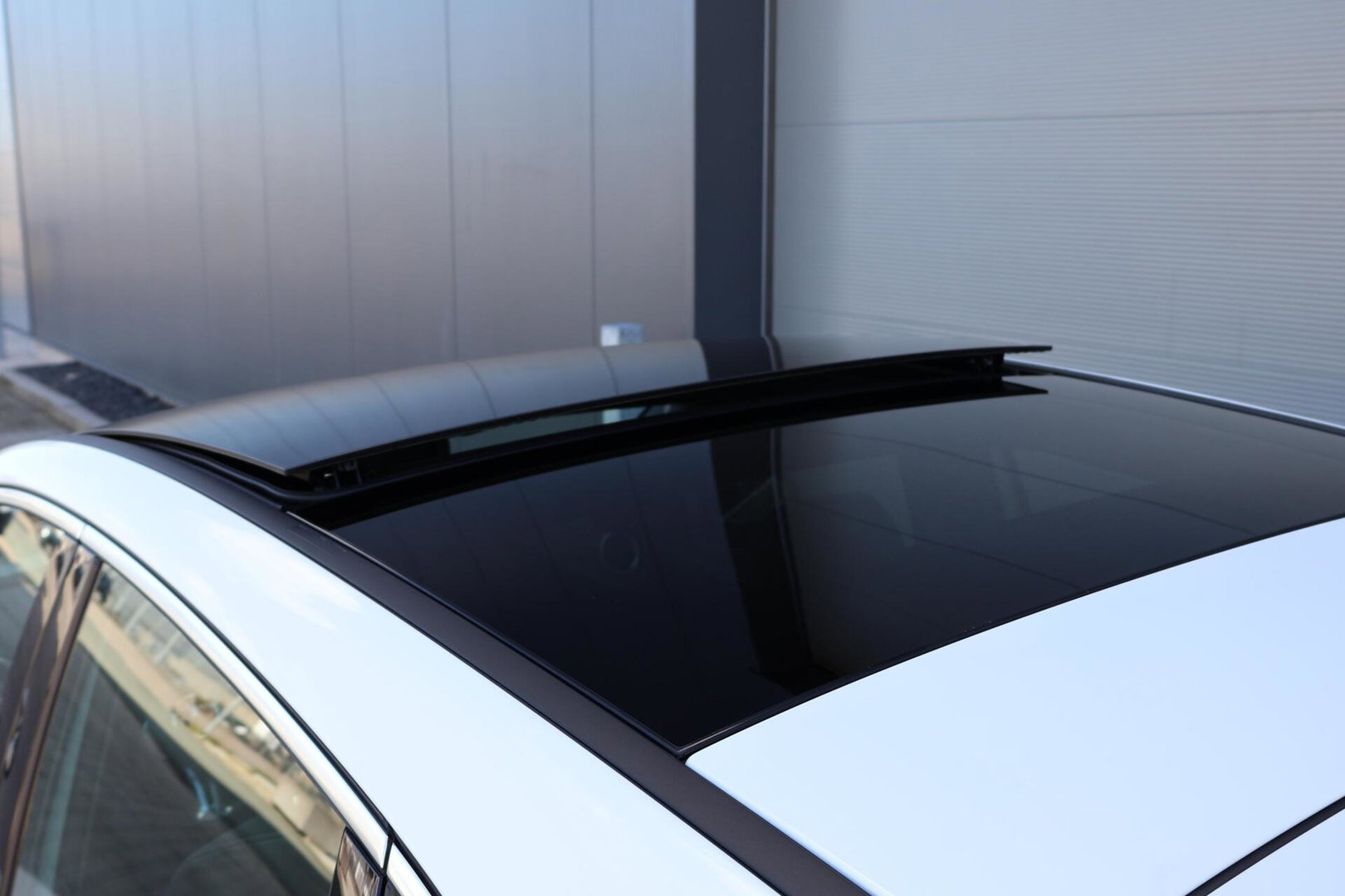 Mercedes-Benz B-Klasse 200 Luxury Line / Panoramadak / Stuurwielverwarming / Stoelverwarming