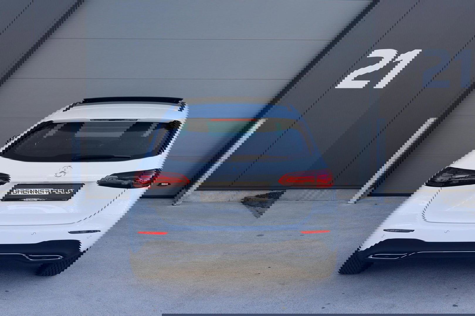 Mercedes-Benz B-Klasse 200 Luxury Line / Panoramadak / Stuurwielverwarming / Stoelverwarming