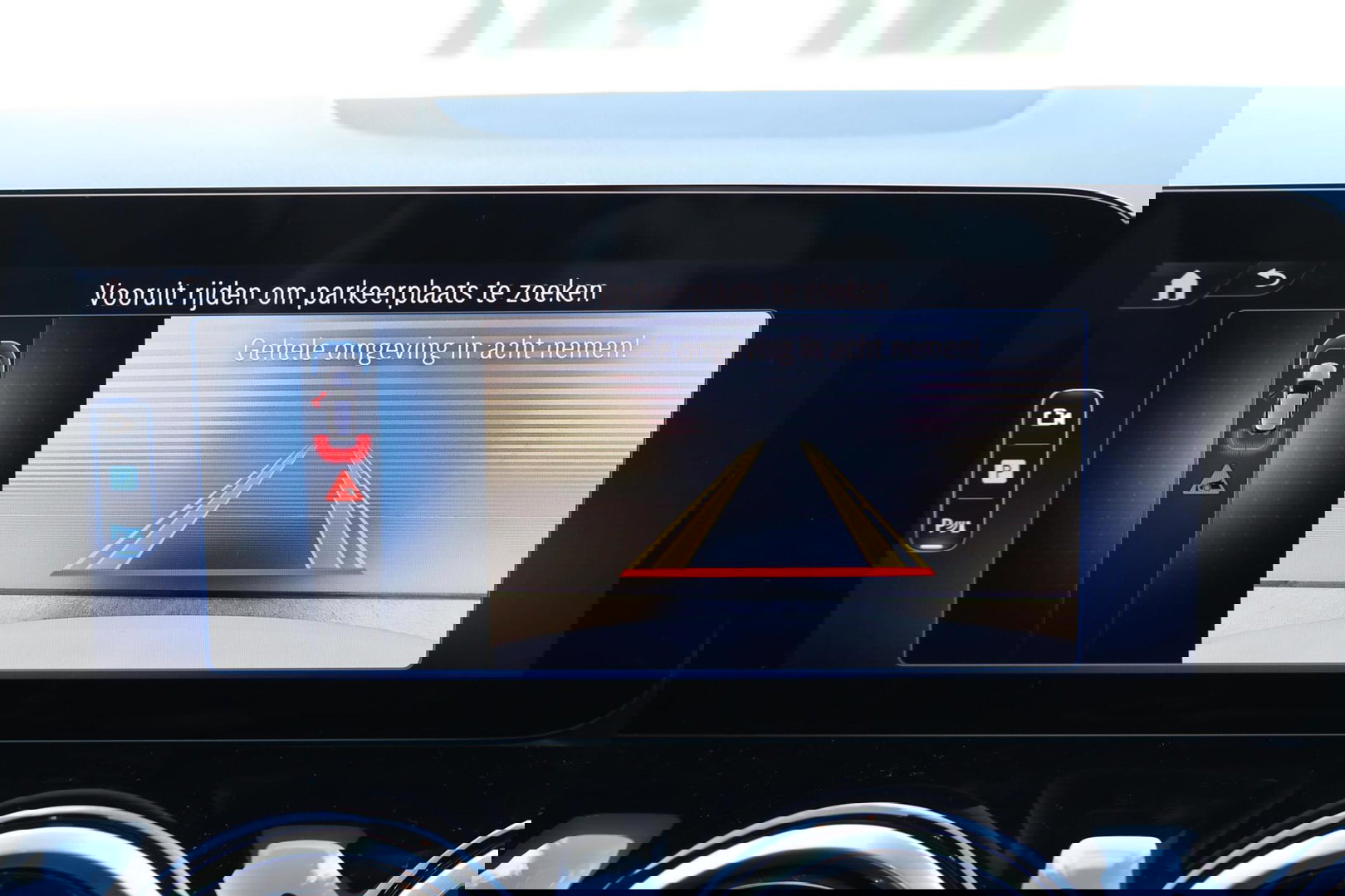 Mercedes-Benz B-Klasse 200 Luxury Line / Panoramadak / Stuurwielverwarming / Stoelverwarming