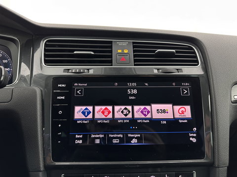 Volkswagen e-Golf (INCL-BTW) *HEATPUMP | LEATHER | ADAPTIVE-CRUISE | FULL-LED | DYNAUDIO | BLINDSPOT | DIGI-COCKPIT | NAVI-FULLMAP | CAMERA | KEYLESS | ECC | CCS-FASTLOADER | PDC | 17''ALU*