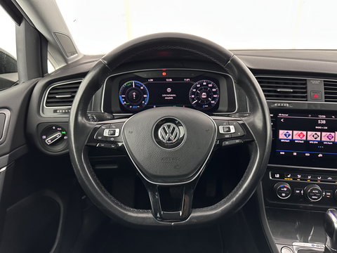 Volkswagen e-Golf (INCL-BTW) *HEATPUMP | LEATHER | ADAPTIVE-CRUISE | FULL-LED | DYNAUDIO | BLINDSPOT | DIGI-COCKPIT | NAVI-FULLMAP | CAMERA | KEYLESS | ECC | CCS-FASTLOADER | PDC | 17''ALU*