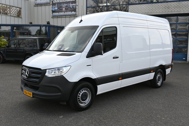Mercedes-Benz eSprinter - 314 L2H2 Pro 81kWh Snellader, Geveerde stoel, Winterpakket, Etc.