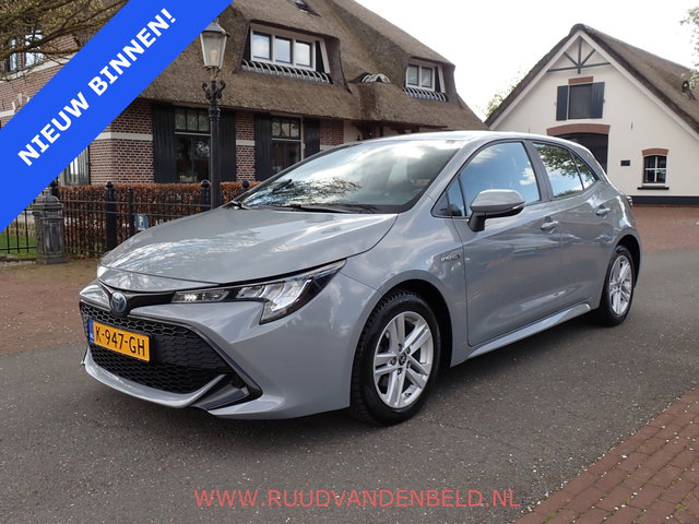 Toyota Corolla - 1.8 Hybrid Business CAMERA / CARPLAY / TREKHAAK / ACC