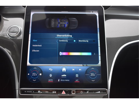 Mercedes-Benz C-Klasse 300 e AMG Line 313 pk | NL-Auto | Trekhaak | Open dak | Virtual cockpit | Camera | Carplay | Sfeerverlichting | Full LED | LM-Velgen | NAP