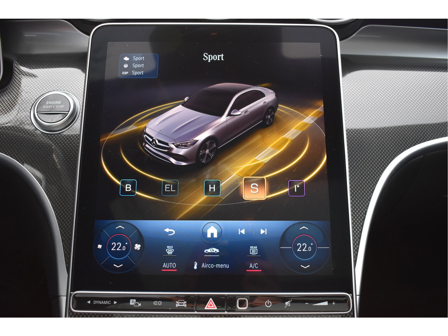 Mercedes-Benz C-Klasse 300 e AMG Line 313 pk | NL-Auto | Trekhaak | Open dak | Virtual cockpit | Camera | Carplay | Sfeerverlichting | Full LED | LM-Velgen | NAP