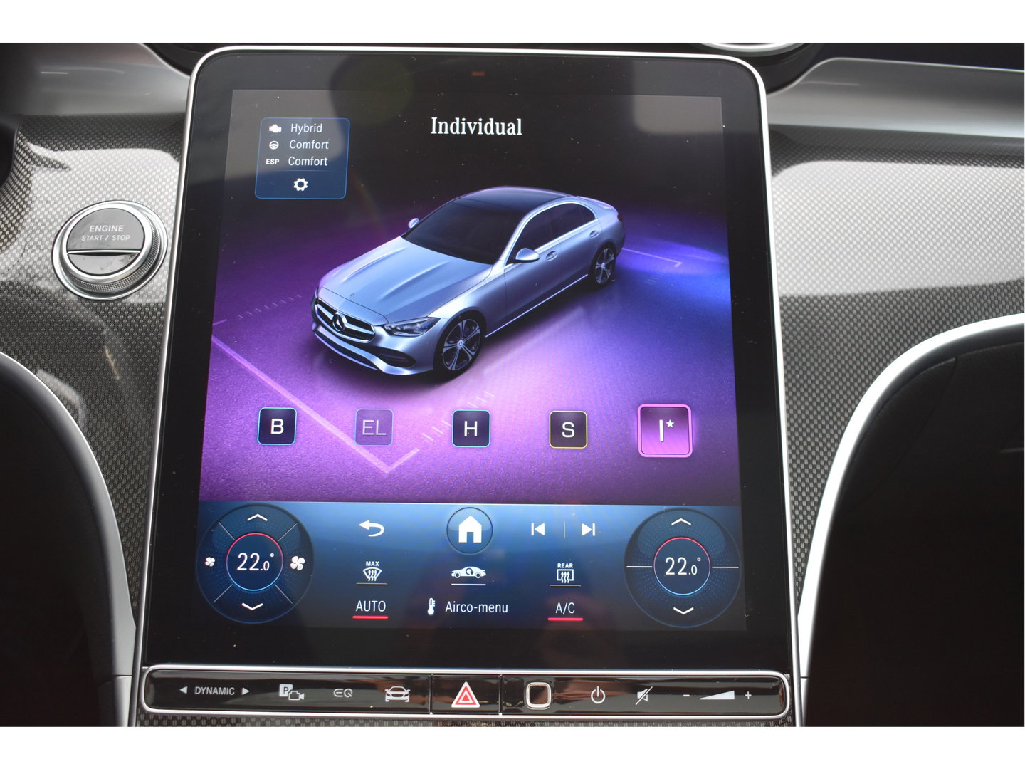 Mercedes-Benz C-Klasse 300 e AMG Line 313 pk | NL-Auto | Trekhaak | Open dak | Virtual cockpit | Camera | Carplay | Sfeerverlichting | Full LED | LM-Velgen | NAP