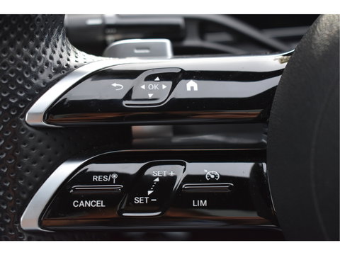 Mercedes-Benz C-Klasse 300 e AMG Line 313 pk | NL-Auto | Trekhaak | Open dak | Virtual cockpit | Camera | Carplay | Sfeerverlichting | Full LED | LM-Velgen | NAP