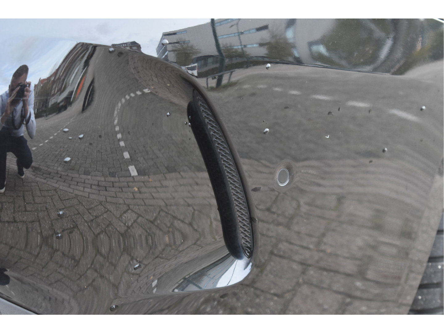 Mercedes-Benz C-Klasse 300 e AMG Line 313 pk | NL-Auto | Trekhaak | Open dak | Virtual cockpit | Camera | Carplay | Sfeerverlichting | Full LED | LM-Velgen | NAP