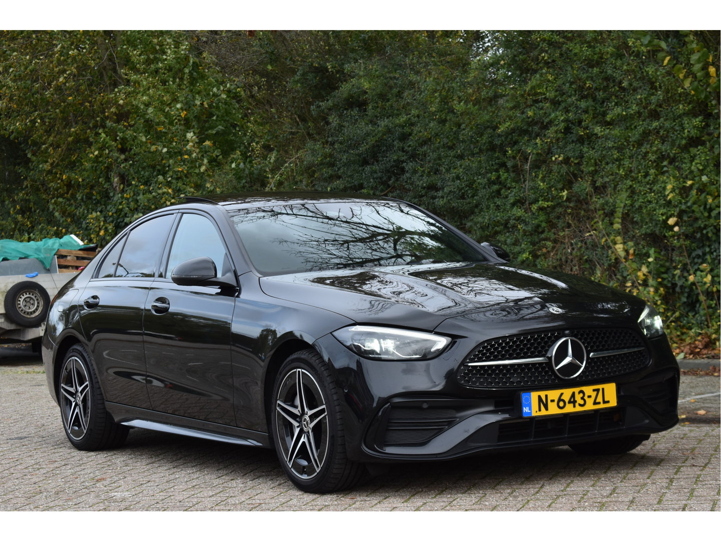 Mercedes-Benz C-Klasse 300 e AMG Line 313 pk | NL-Auto | Trekhaak | Open dak | Virtual cockpit | Camera | Carplay | Sfeerverlichting | Full LED | LM-Velgen | NAP