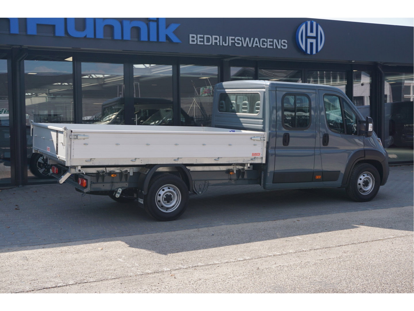 Fiat Ducato 35 Maxi DOKA 180PK 3-Zijdige Kipper AUT 10" Scherm, Navi, Climate, Camera!! NR. K01*