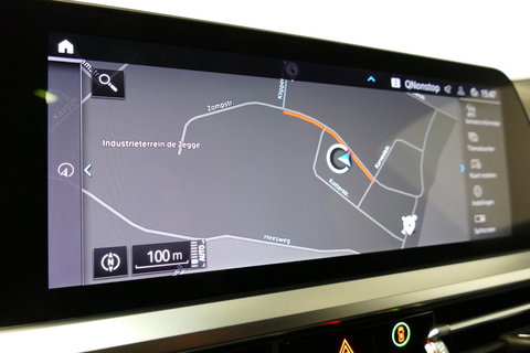 BMW 3 Serie Touring 330e xDrive M Sport / M340i Diffuser /  Black Diamond M grille / M340i M Sport bumper pakket / BMW Laser Light / Panoramadak / Premium kleur Dravitgrau / Elektr. verstelbare voorstoelen links met memory / Apple Carplay - Android Auto / Stoelverwar