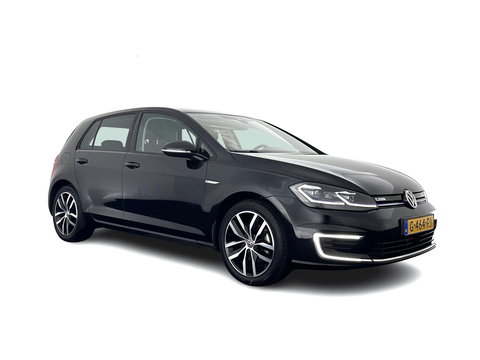Volkswagen e-Golf (INCL-BTW) *HEATPUMP | LEATHER | ADAPTIVE-CRUISE | FULL-LED | DYNAUDIO | BLINDSPOT | DIGI-COCKPIT | NAVI-FULLMAP | CAMERA | KEYLESS | ECC | CCS-FASTLOADER | PDC | 17''ALU*