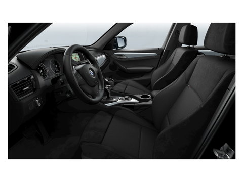 BMW X1 18d sDrive 143PK / M-Sport / Automaat / pano / LED