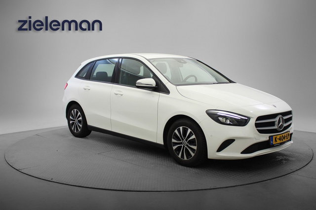 Mercedes-Benz B-Klasse - 180 Business Solution Automaat - Camera, Half Leer, Stoelverw. Afn. Trekhaak