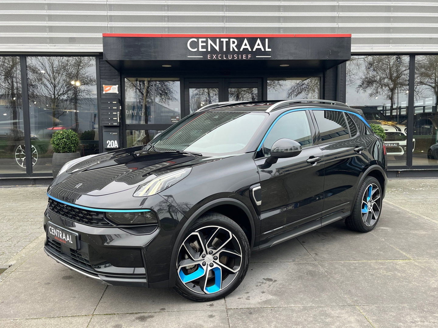 Lynk & Co 01 Zwarte Hemel|Pano|BTW|Infinity|Memory|NL-Auto|ACC|Keyless|Carplay|Stoelverwarming|Camera