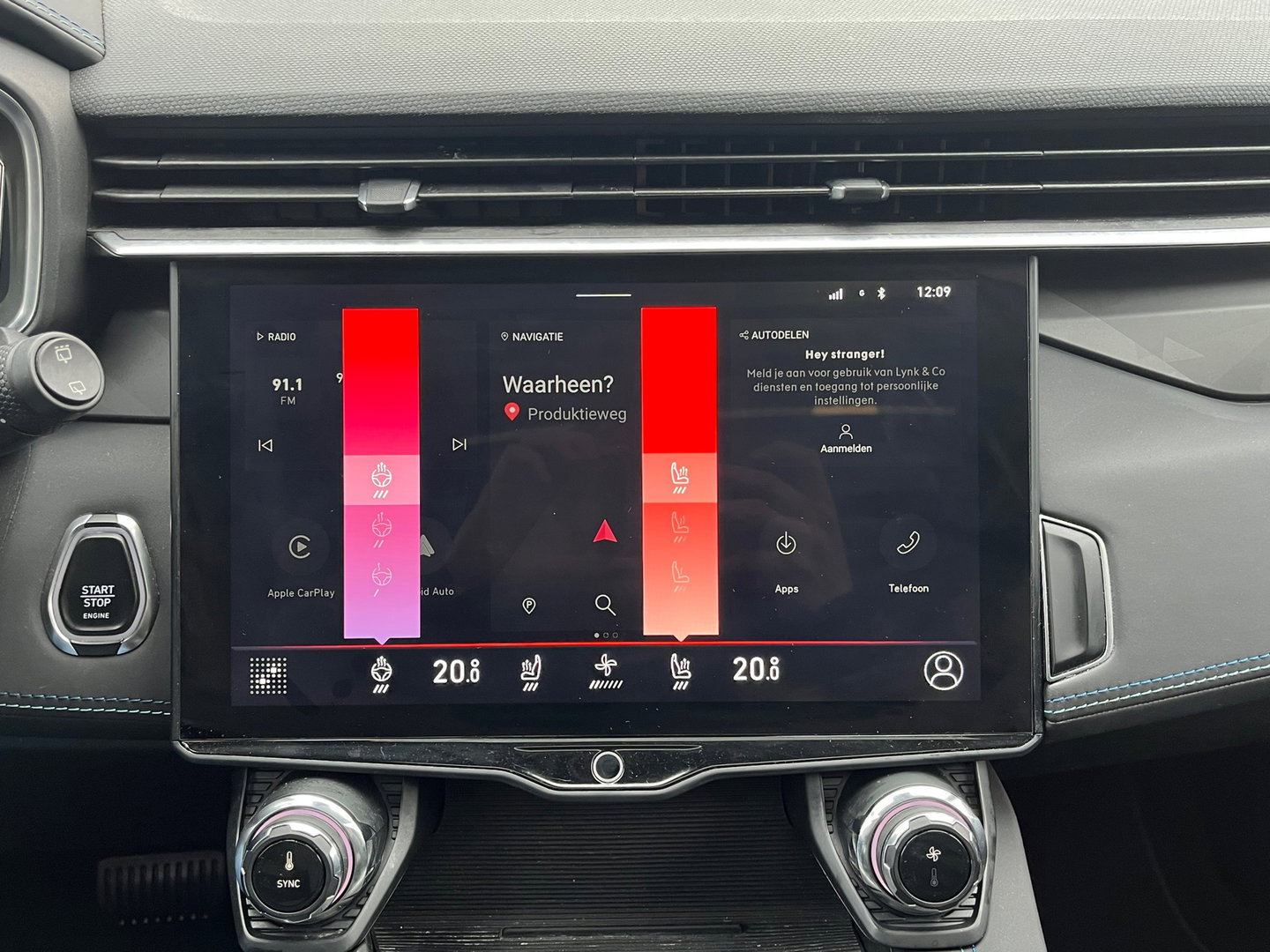 Lynk & Co 01 Zwarte Hemel|Pano|BTW|Infinity|Memory|NL-Auto|ACC|Keyless|Carplay|Stoelverwarming|Camera