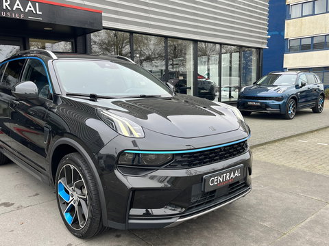 Lynk & Co 01 Zwarte Hemel|Pano|BTW|Infinity|Memory|NL-Auto|ACC|Keyless|Carplay|Stoelverwarming|Camera