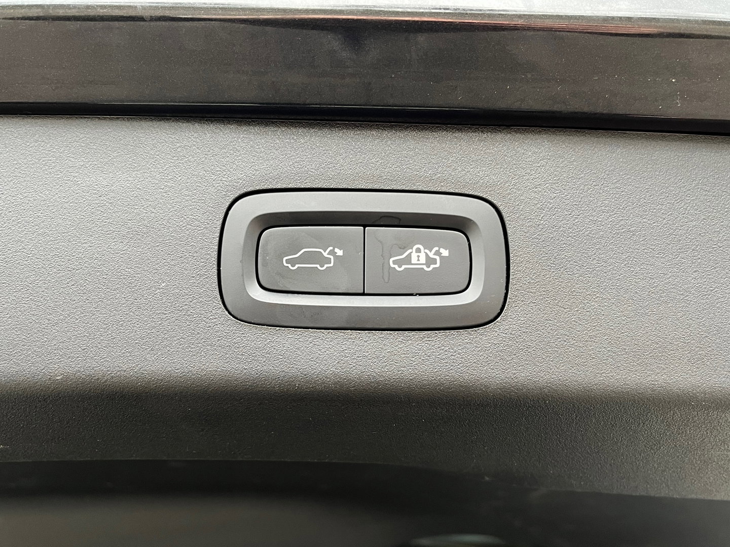 Lynk & Co 01 Zwarte Hemel|Pano|BTW|Infinity|Memory|NL-Auto|ACC|Keyless|Carplay|Stoelverwarming|Camera