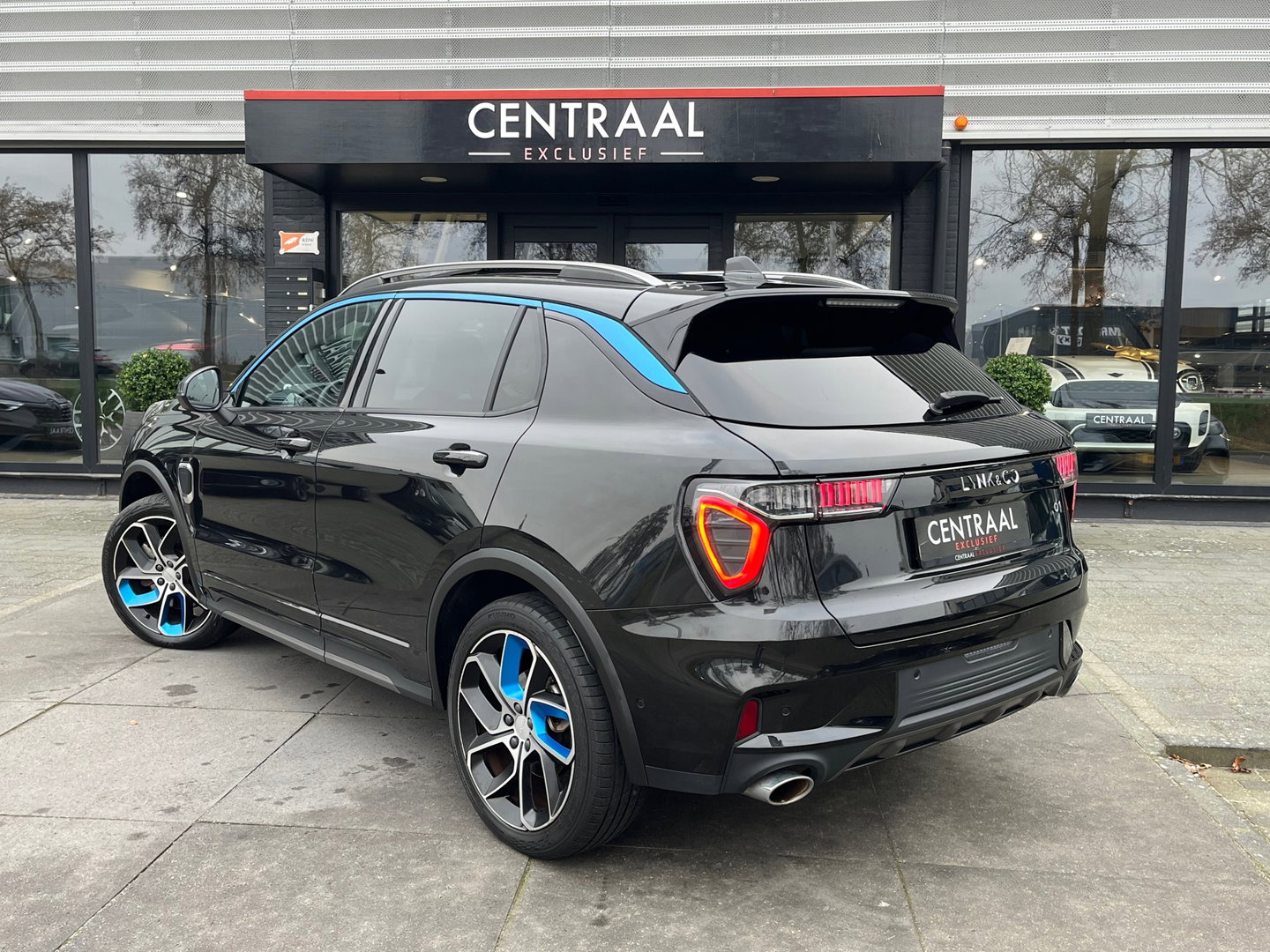 Lynk & Co 01 Zwarte Hemel|Pano|BTW|Infinity|Memory|NL-Auto|ACC|Keyless|Carplay|Stoelverwarming|Camera