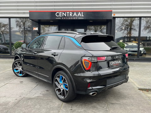 Lynk & Co 01 Zwarte Hemel|Pano|BTW|Infinity|Memory|NL-Auto|ACC|Keyless|Carplay|Stoelverwarming|Camera