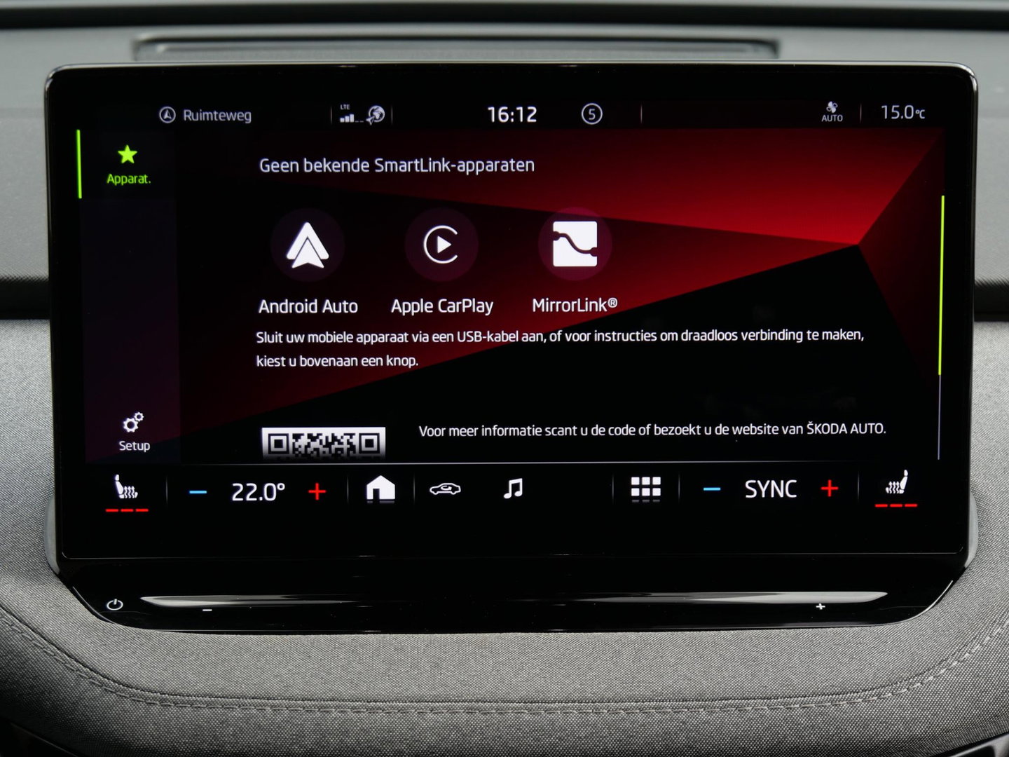 Škoda Enyaq iV 60/ WARMTEPOMP/ TREKHAAK/ COMFORT PACK/ CLIMATE PACK/ PARKEER PACK/ SOH 92%