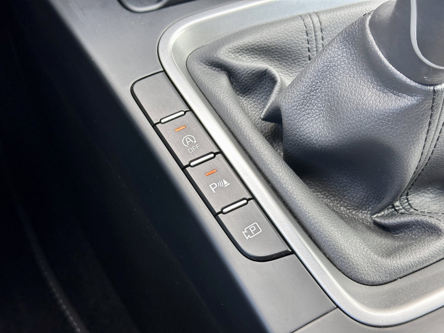 Kia Ceed 1.0 T-GDi DynamicLine | Cruise Control | Apple Carplay | Android Auto | Achteruitrijcamera | Parkeersensoren | Isofix | Led