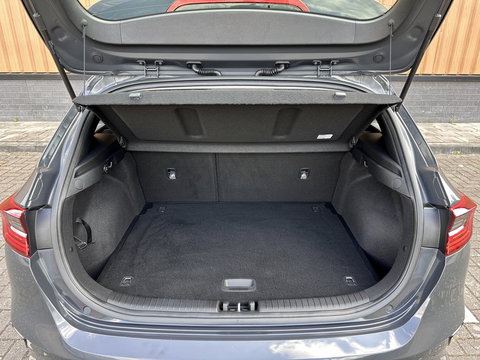 Kia Ceed 1.0 T-GDi DynamicLine | Cruise Control | Apple Carplay | Android Auto | Achteruitrijcamera | Parkeersensoren | Isofix | Led