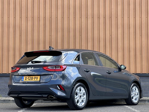 Kia Ceed 1.0 T-GDi DynamicLine | Cruise Control | Apple Carplay | Android Auto | Achteruitrijcamera | Parkeersensoren | Isofix | Led