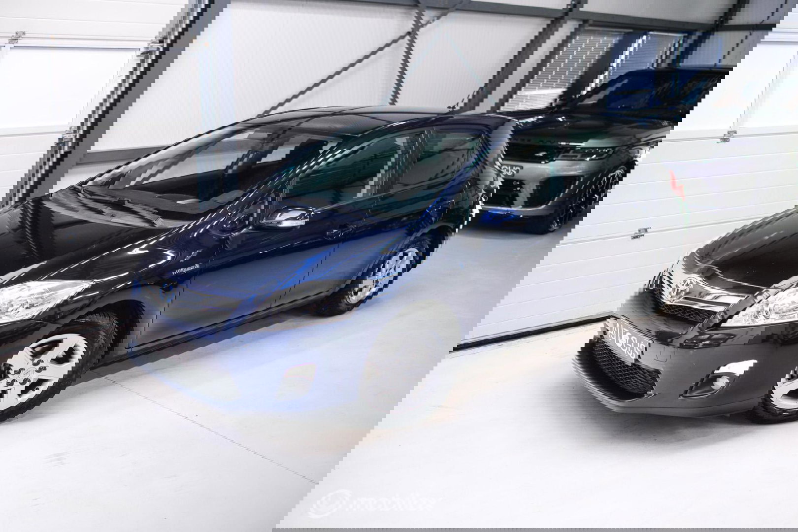 Toyota Auris 1.8 Full Hybrid Aspiration | Dealer onderhouden | 2e eig | NL auto NAP | Trekhaak | Automaat | Rijklaarprijs |