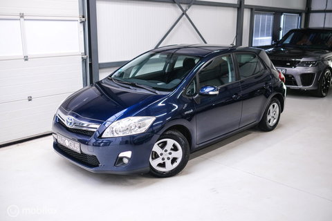 Toyota Auris 1.8 Full Hybrid Aspiration | Dealer onderhouden | 2e eig | NL auto NAP | Trekhaak | Automaat | Rijklaarprijs |