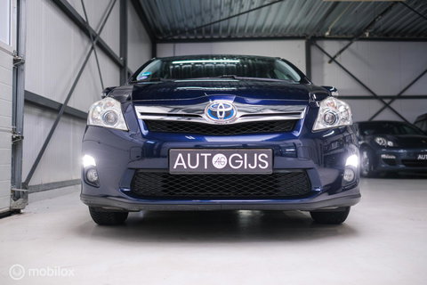Toyota Auris 1.8 Full Hybrid Aspiration | Dealer onderhouden | 2e eig | NL auto NAP | Trekhaak | Automaat | Rijklaarprijs |