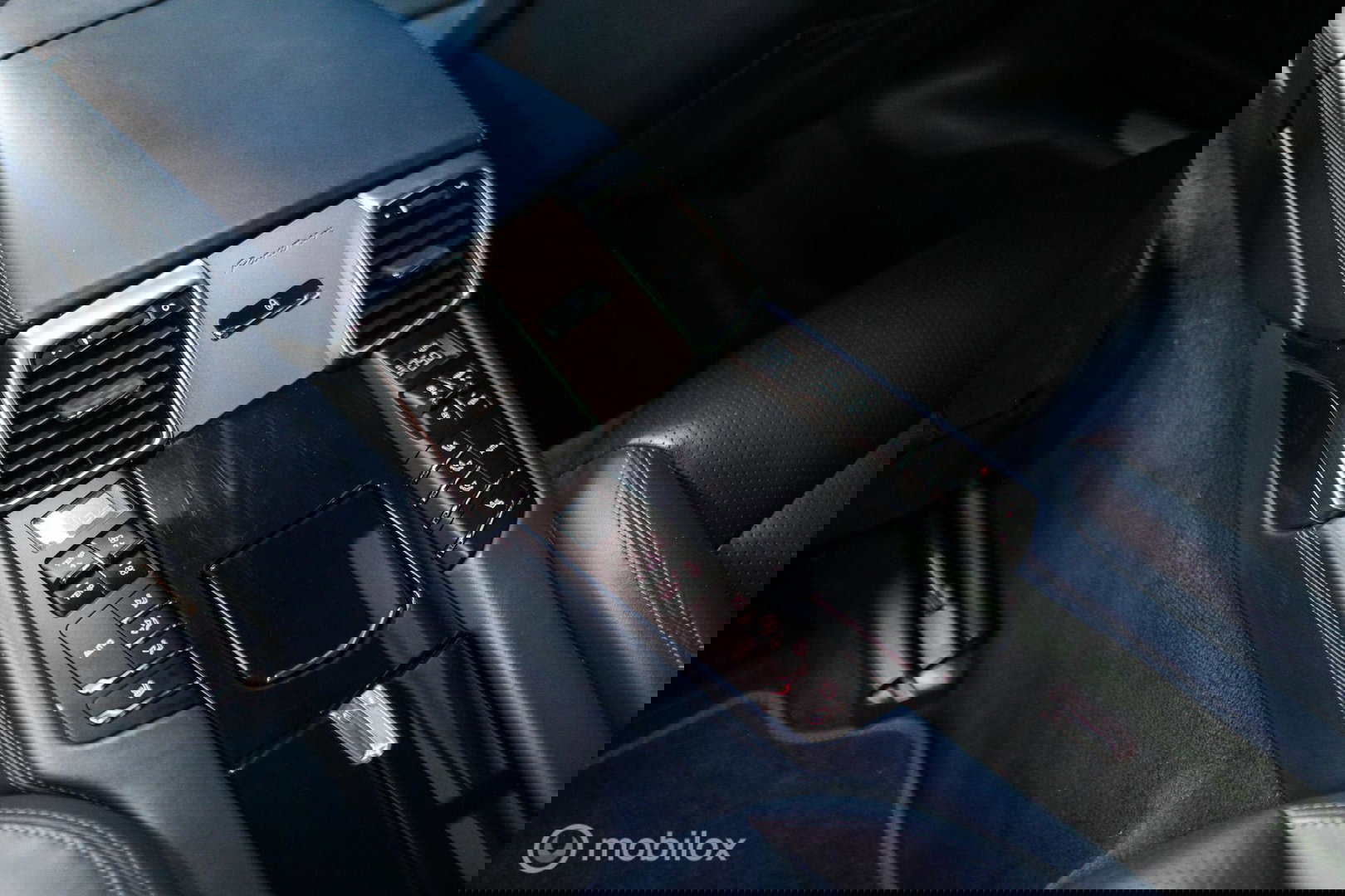 Porsche Panamera 3.0 S Hybrid | Yachting Blue | Executive Rear Seat | youngtimer | winter + zomerset | uniek | Blauw interieur |