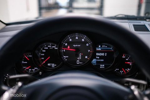 Porsche Panamera 3.0 S Hybrid | Yachting Blue | Executive Rear Seat | youngtimer | winter + zomerset | uniek | Blauw interieur |