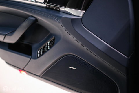 Porsche Panamera 3.0 S Hybrid | Yachting Blue | Executive Rear Seat | youngtimer | winter + zomerset | uniek | Blauw interieur |