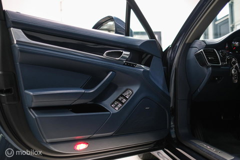 Porsche Panamera 3.0 S Hybrid | Yachting Blue | Executive Rear Seat | youngtimer | winter + zomerset | uniek | Blauw interieur |