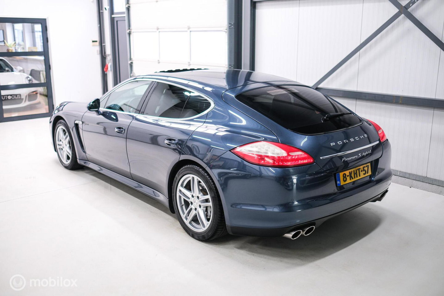 Porsche Panamera 3.0 S Hybrid | Yachting Blue | Executive Rear Seat | youngtimer | winter + zomerset | uniek | Blauw interieur |