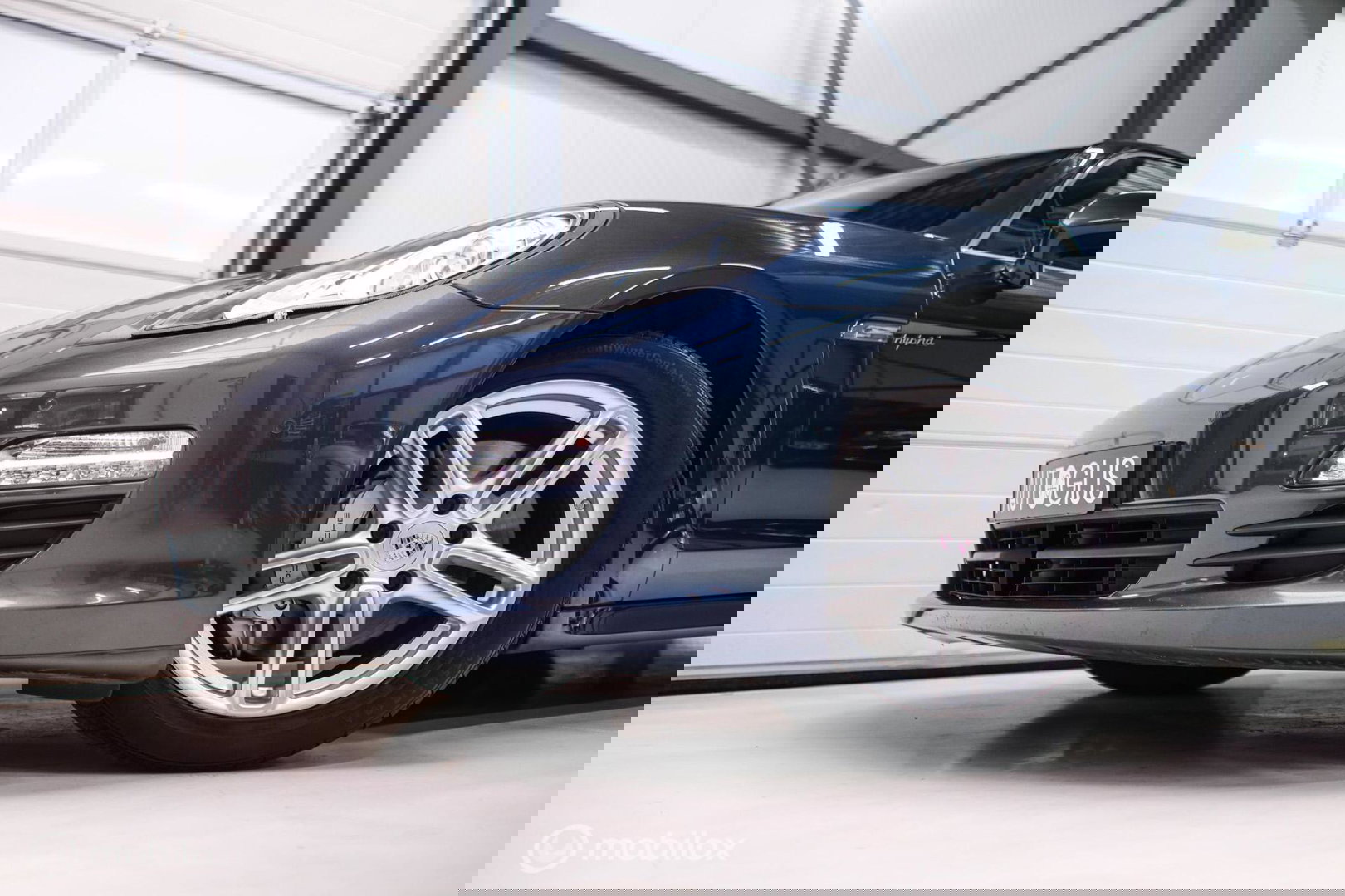 Porsche Panamera 3.0 S Hybrid | Yachting Blue | Executive Rear Seat | youngtimer | winter + zomerset | uniek | Blauw interieur |