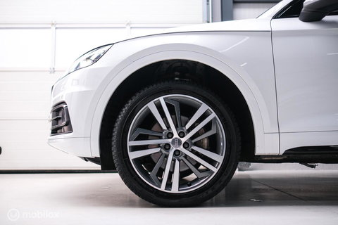 Audi Q5 2.0 TFSI quattro Launch Edition | HUD | Virtual cockpit | Trekhaak | LED | Leder | Ambiance verlichting | Nieuw model |