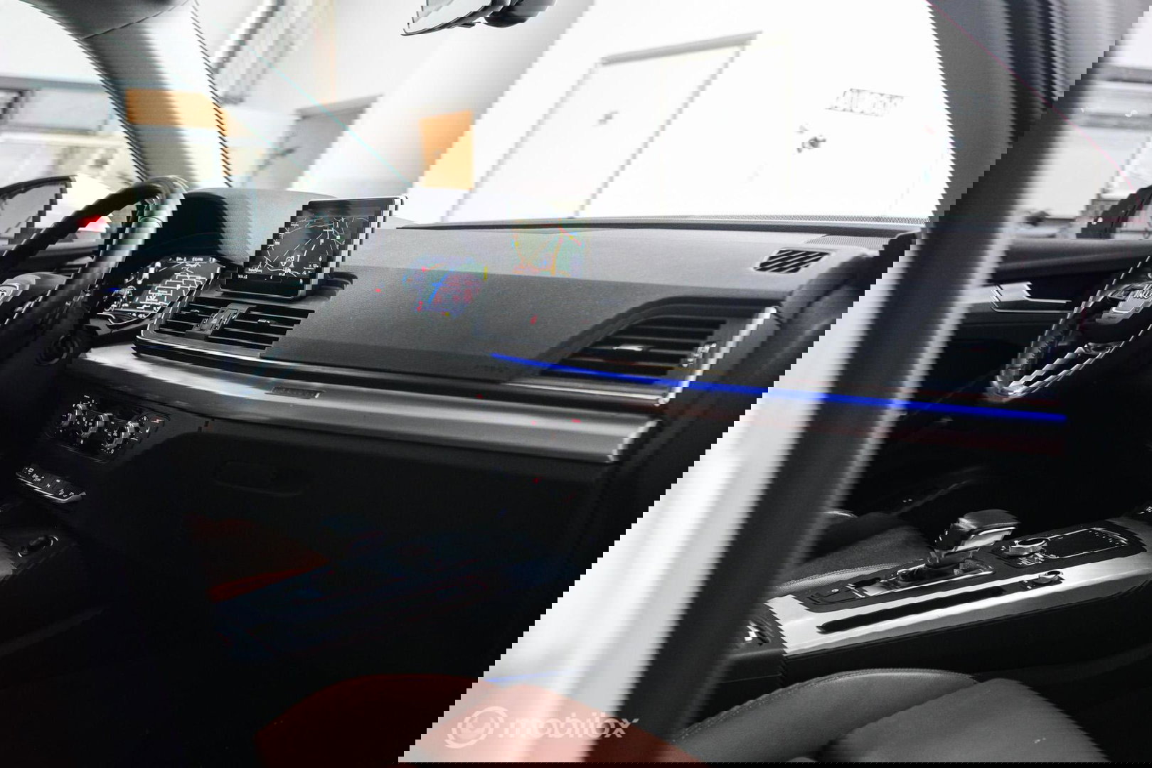 Audi Q5 2.0 TFSI quattro Launch Edition | HUD | Virtual cockpit | Trekhaak | LED | Leder | Ambiance verlichting | Nieuw model |