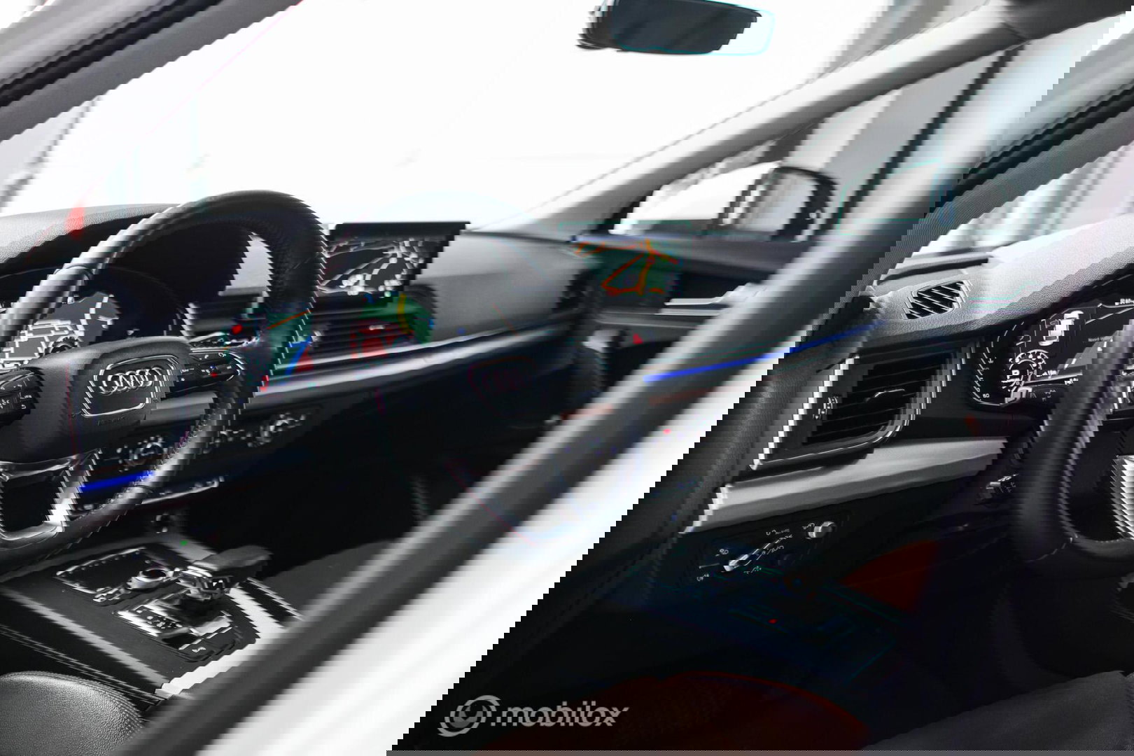 Audi Q5 2.0 TFSI quattro Launch Edition | HUD | Virtual cockpit | Trekhaak | LED | Leder | Ambiance verlichting | Nieuw model |