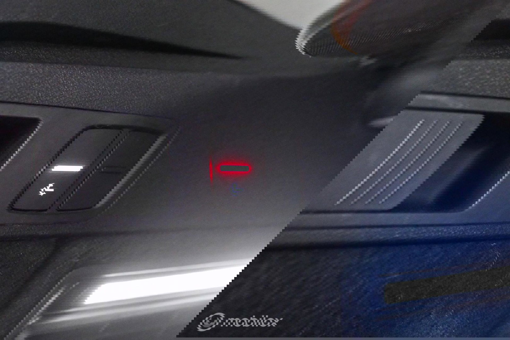 Audi Q5 2.0 TFSI quattro Launch Edition | HUD | Virtual cockpit | Trekhaak | LED | Leder | Ambiance verlichting | Nieuw model |