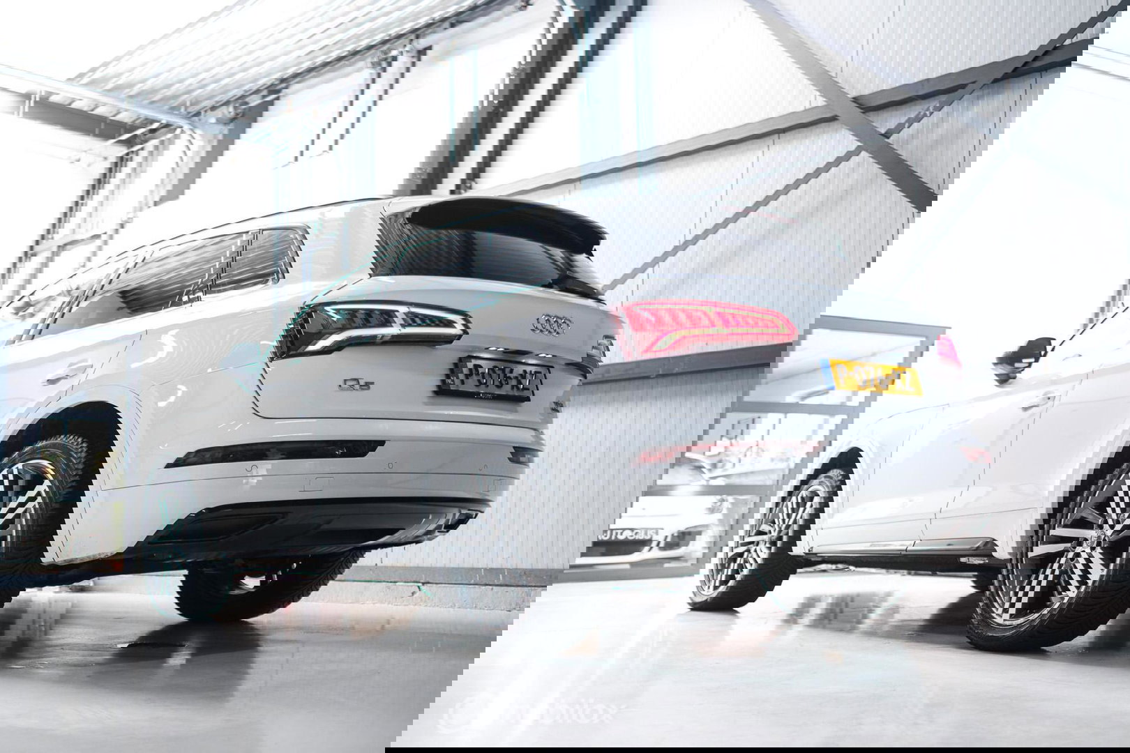 Audi Q5 2.0 TFSI quattro Launch Edition | HUD | Virtual cockpit | Trekhaak | LED | Leder | Ambiance verlichting | Nieuw model |