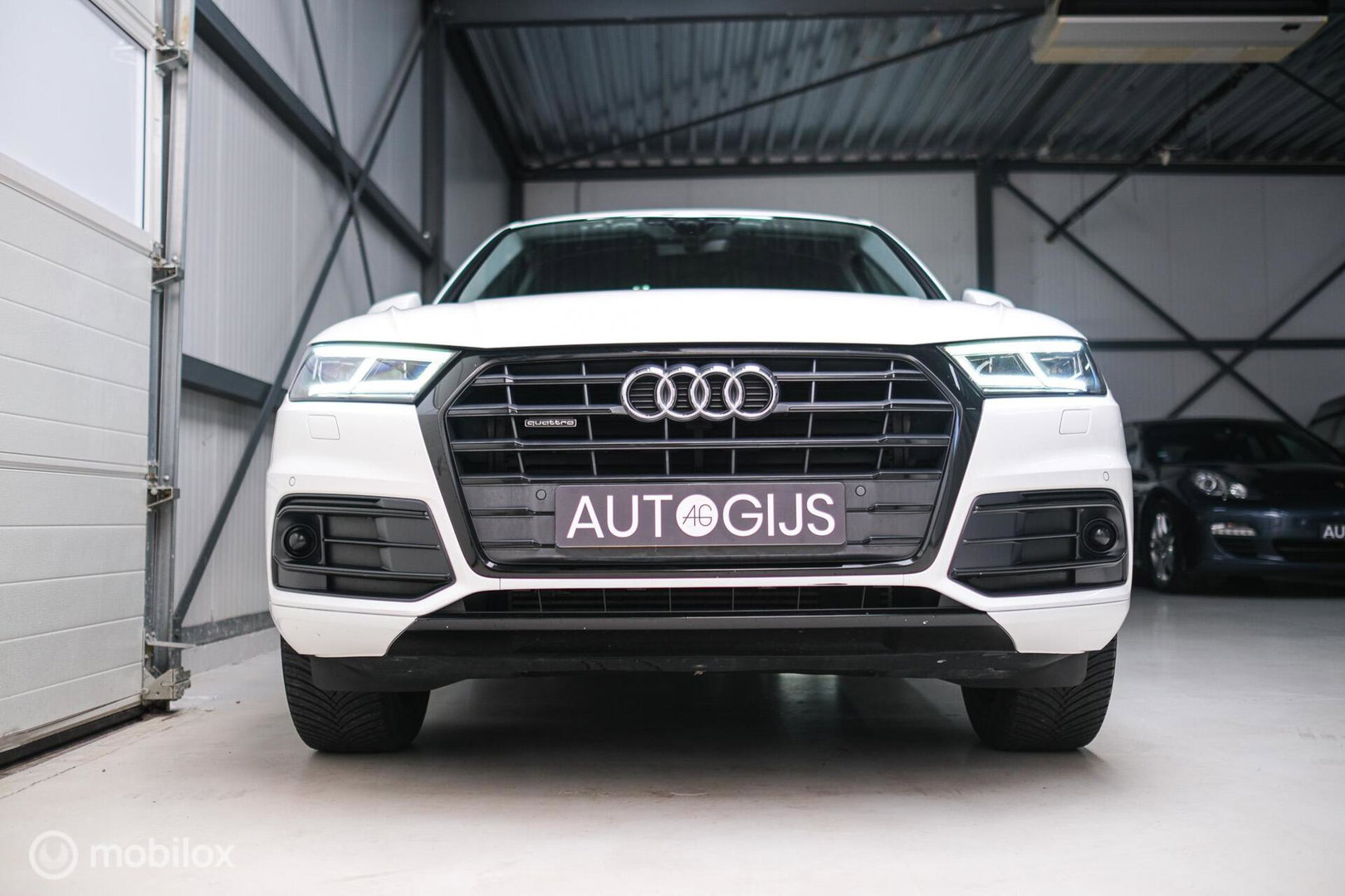 Audi Q5 2.0 TFSI quattro Launch Edition | HUD | Virtual cockpit | Trekhaak | LED | Leder | Ambiance verlichting | Nieuw model |