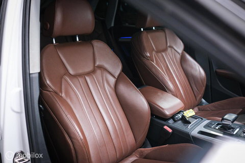 Audi Q5 2.0 TFSI quattro Launch Edition | HUD | Virtual cockpit | Trekhaak | LED | Leder | Ambiance verlichting | Nieuw model |