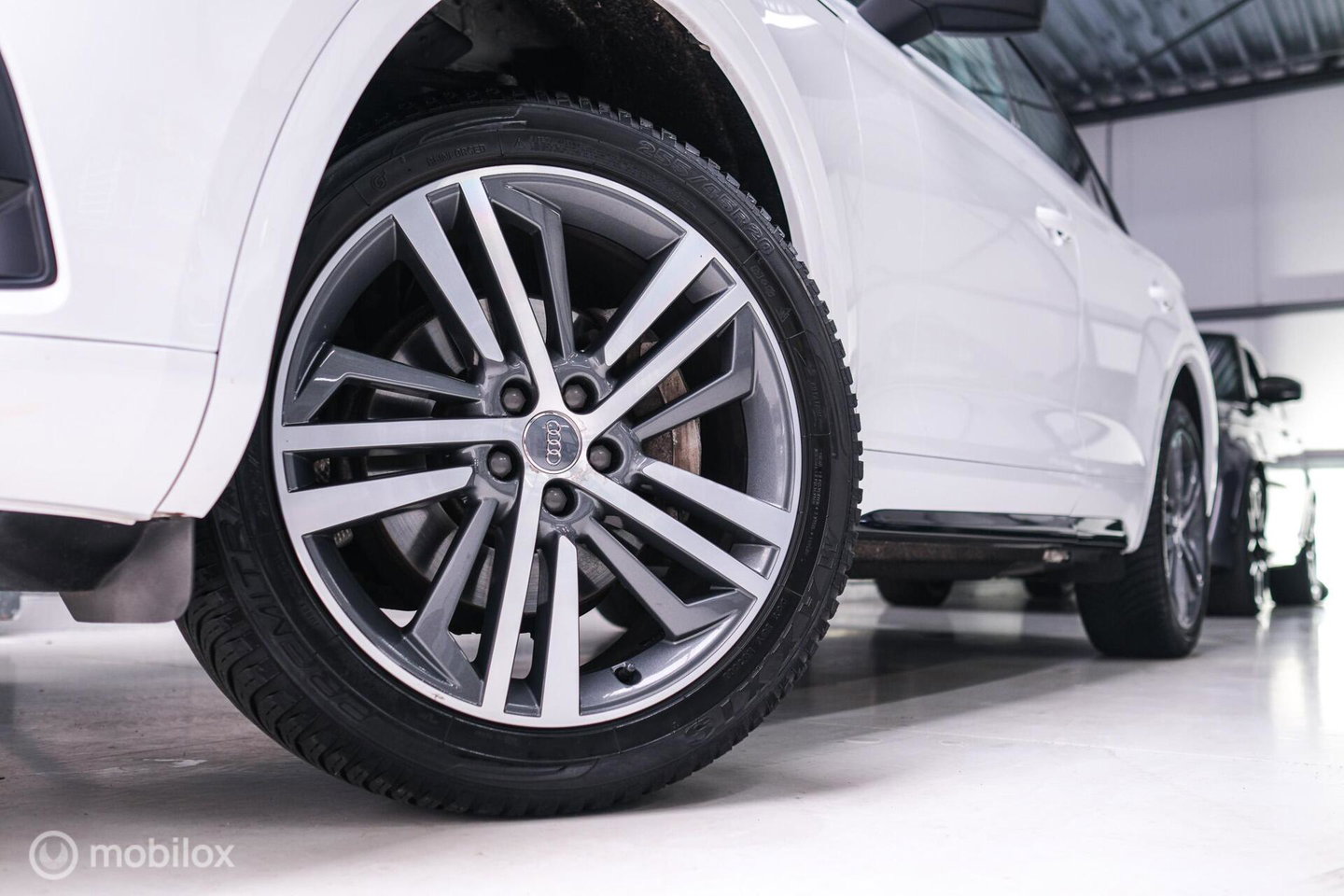 Audi Q5 2.0 TFSI quattro Launch Edition | HUD | Virtual cockpit | Trekhaak | LED | Leder | Ambiance verlichting | Nieuw model |